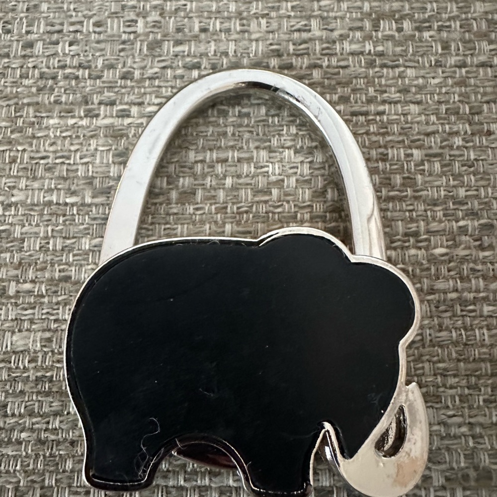 Bag Hook - Sparkling Pink Elephant Purse Holder - New Handbag Accessory - Picture 9 of 9